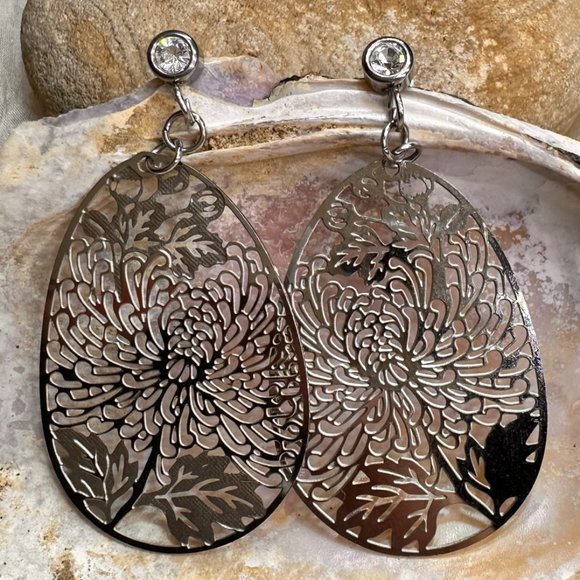 Silver Peony Flower Rhinestone Earrings - Picture 1 of 2
